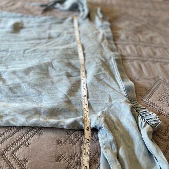 β¨ β¨ βΌοΈ LAST CHANCE! (To be donated) βΌοΈ β¨Mossimo 100% Lyocell Off Shoulder Top - Picture 3 of 10